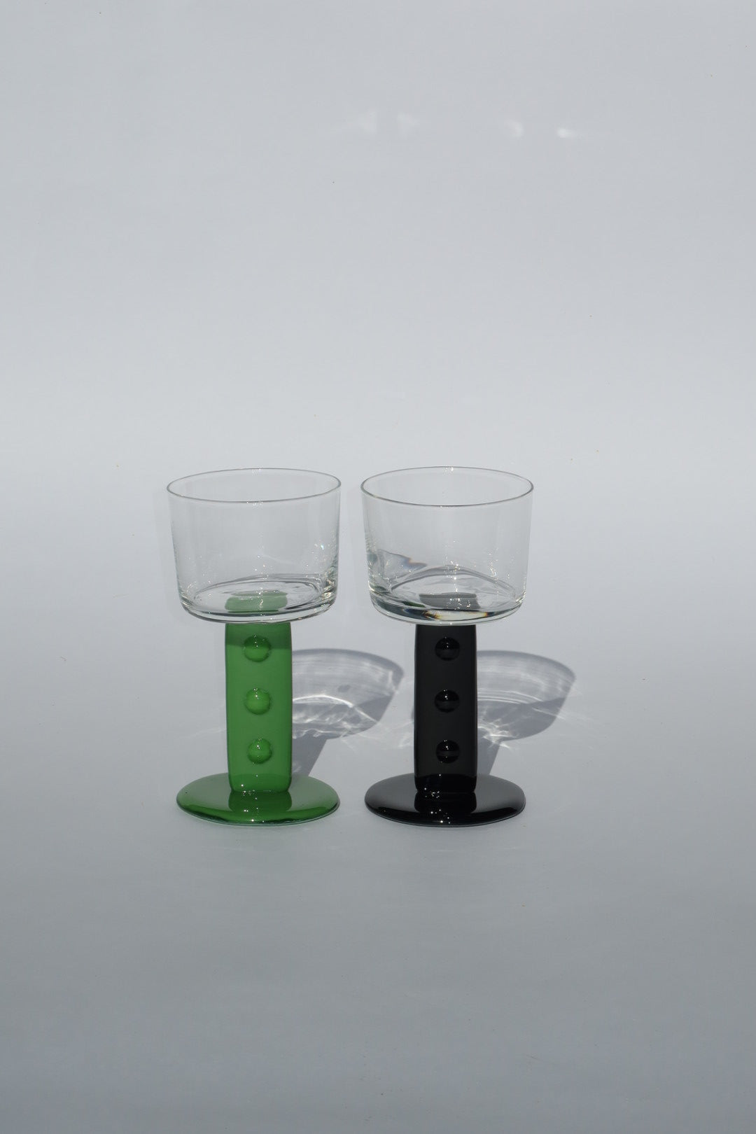 Chunky Dot Glass | Black